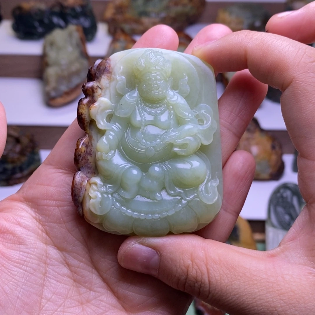 未镶嵌岫岩河磨玉（透闪石质玉）挂件w****远