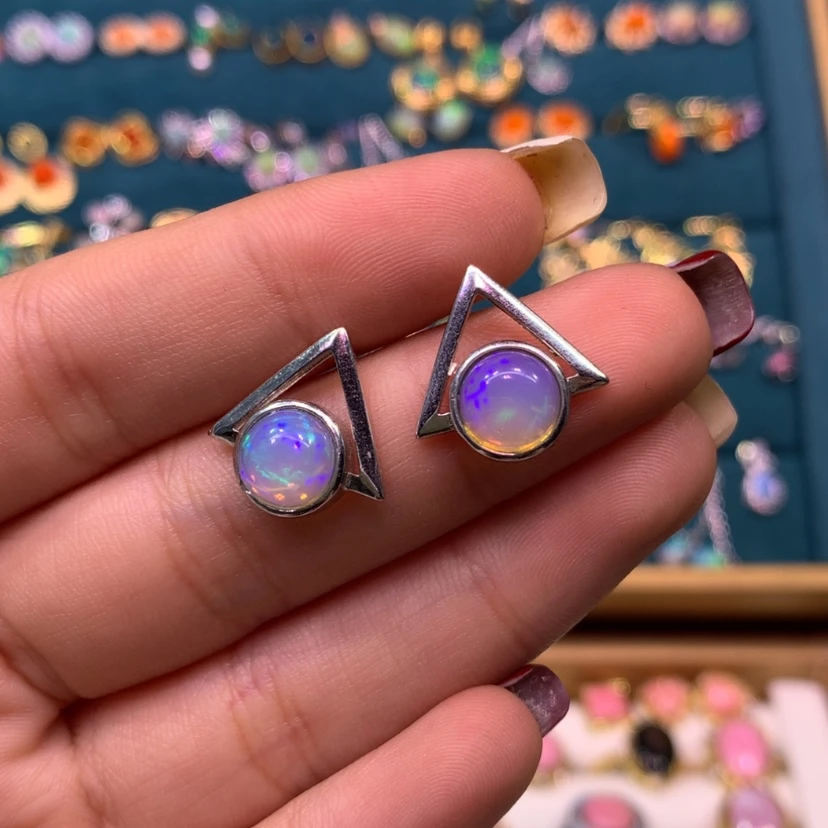 【闪购商品】欧泊耳钉款式银S925镶嵌?****?