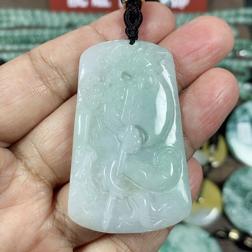 【闪购商品】翡翠颈饰未镶嵌玉吊坠翡翠玉府上有龙