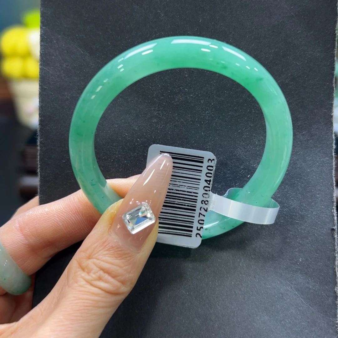 石英质玉（非洲翠）未镶嵌手镯51-52