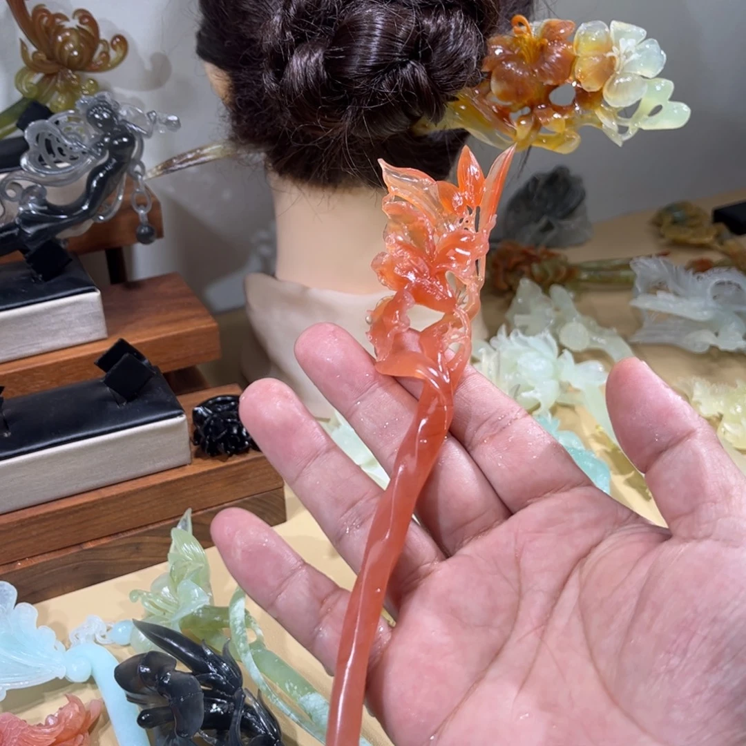 红***6蛇纹石玉合金发簪