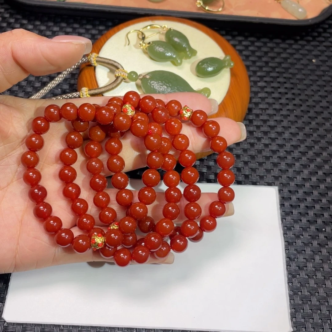 和田玉未镶嵌颈饰红手串