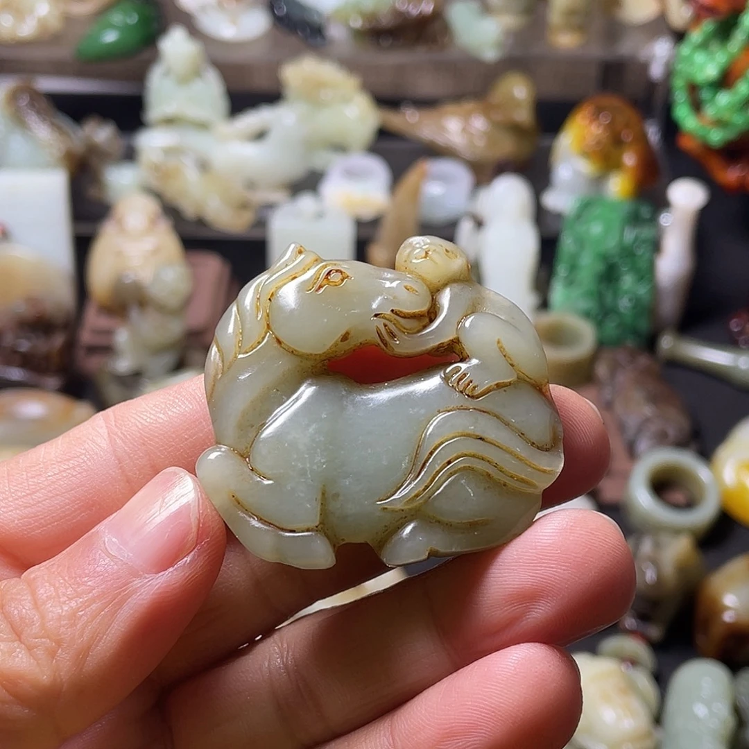 和田玉（糖玉）未镶嵌颈饰