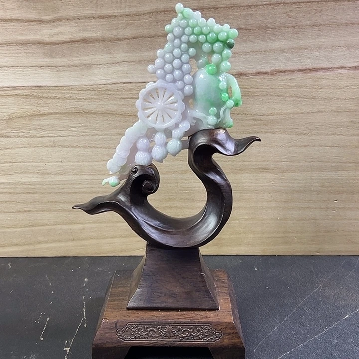 翡翠未镶嵌摆件翡翠