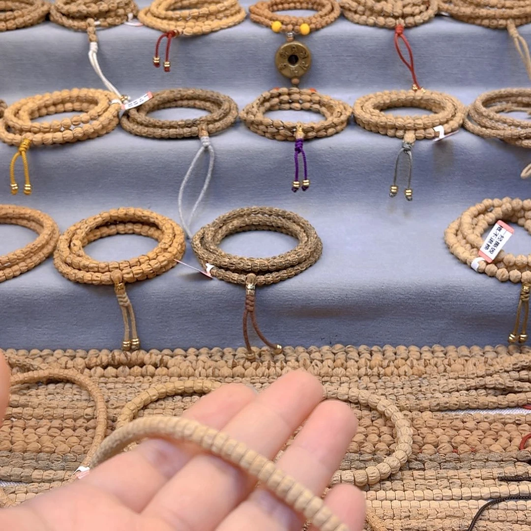 柏香籽/百香籽吊坠哀*