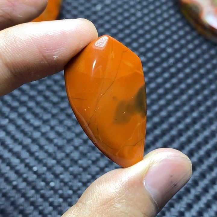 玛瑙/玉髓颈饰未镶嵌V****s