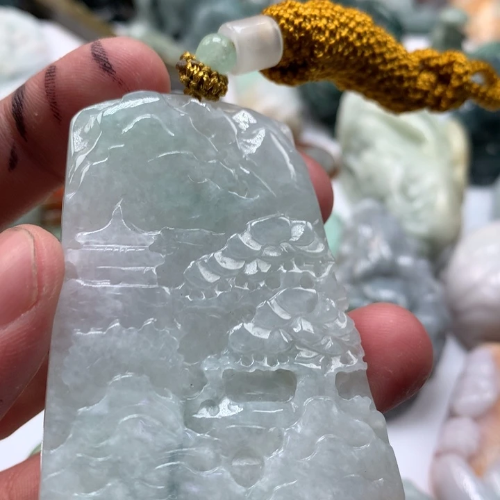 翡翠未镶嵌颈饰保真天然a货翡翠