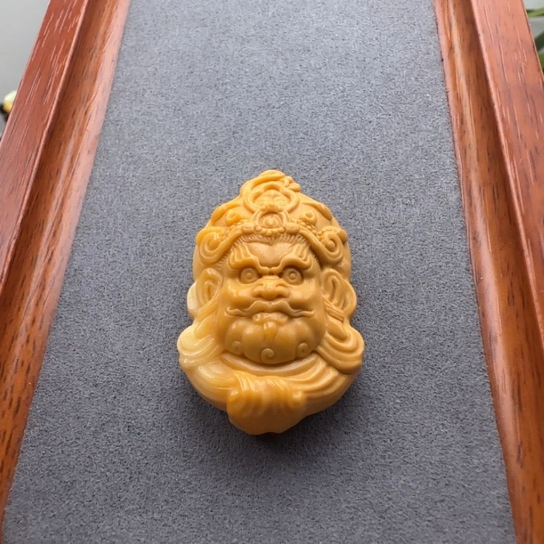 石英质玉配饰未镶嵌