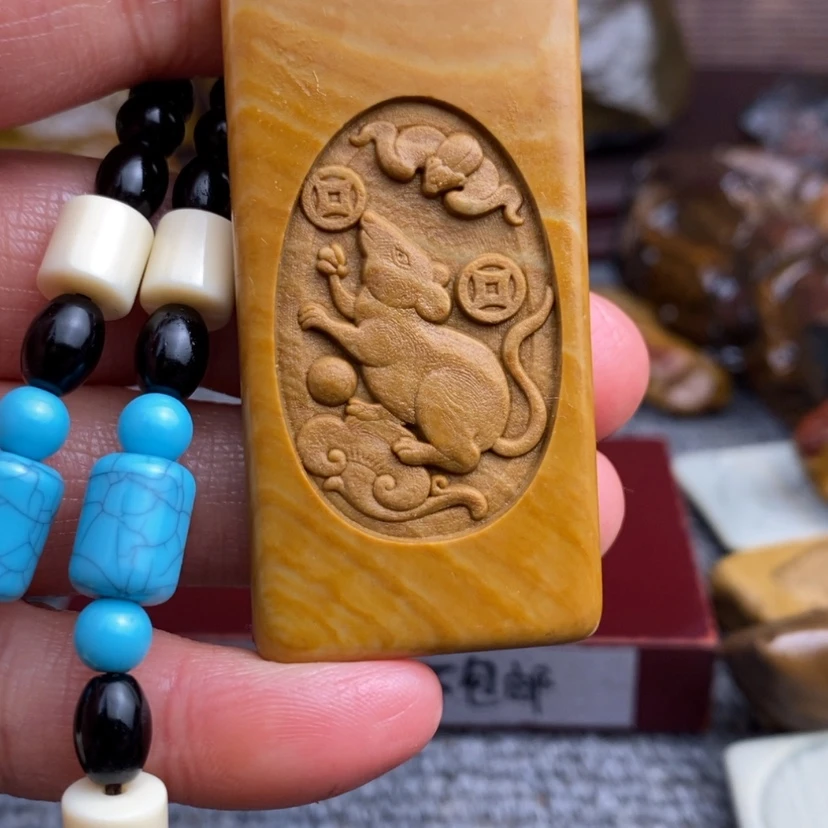 【闪购商品】原石雕刻手把件