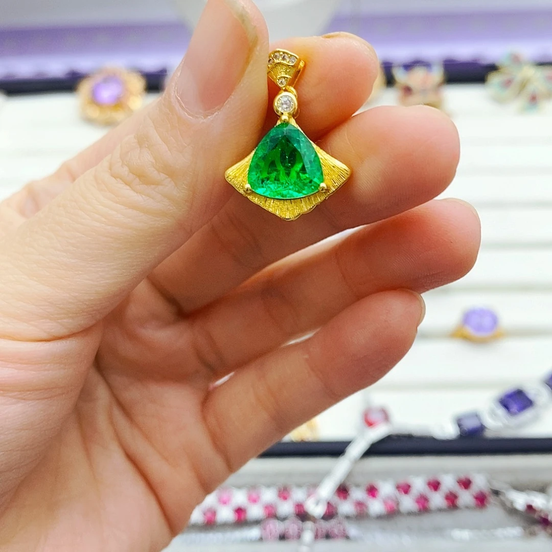 吊坠(赠链)未镶嵌祖母绿