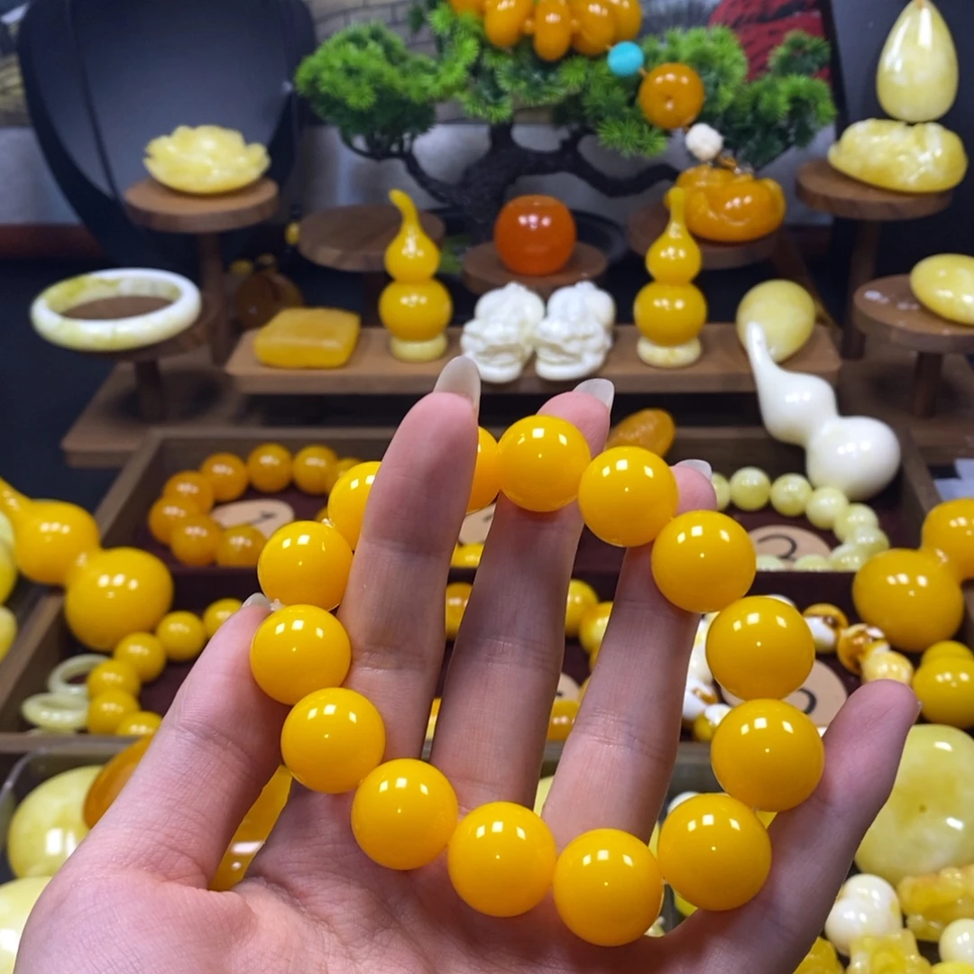 蜗***爬鸡油黄满蜜卡16手串一条