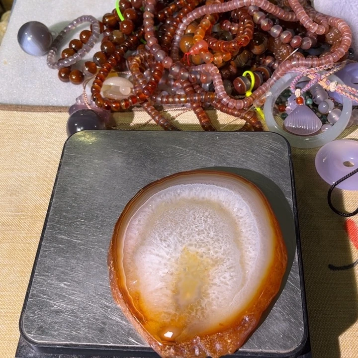 未镶嵌玛瑙/玉髓珠宝奇石