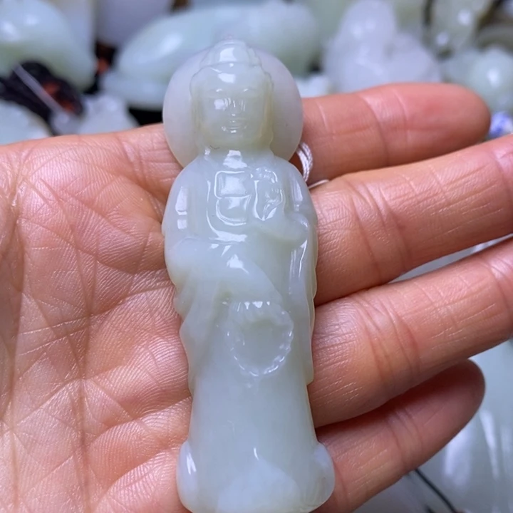 和田玉未镶嵌把件