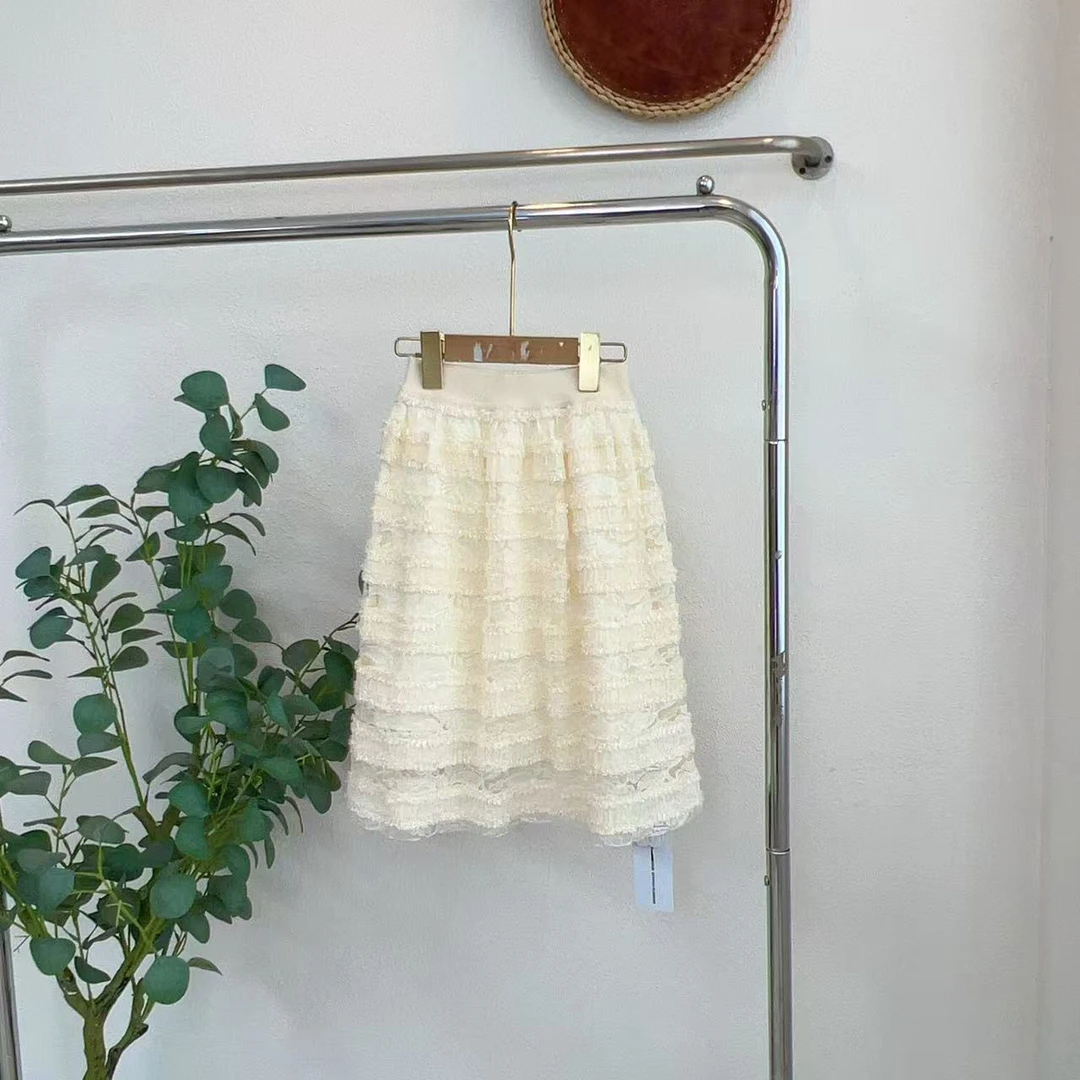 5293锁米色休闲半裙