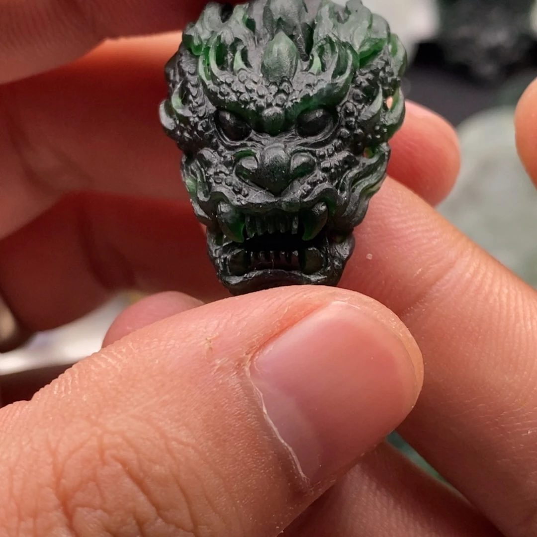 定制翡翠未镶嵌天然翡翠A货小龙头