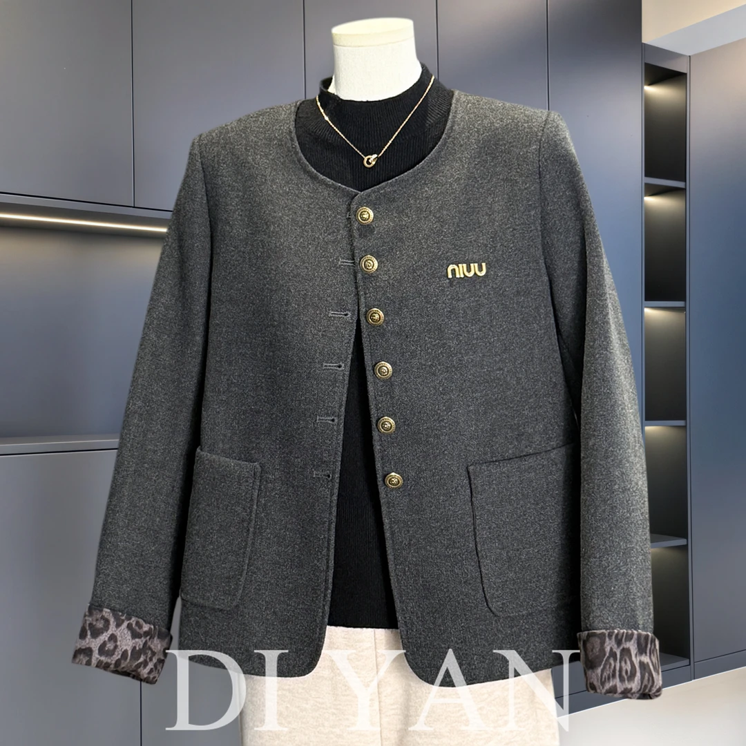 中年妈妈秋装外套阔太太气质小香风上衣2025新款中老年春秋开衫女