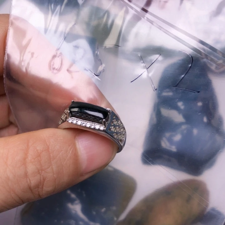 *****翡翠未镶嵌颈饰缅甸天然翡翠牌子珠子平安扣