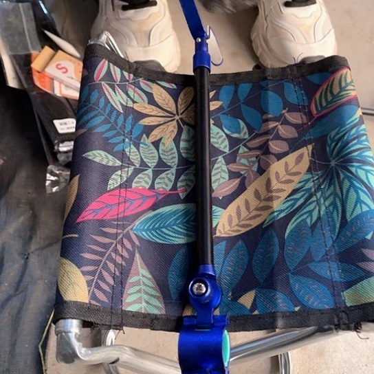 微瑕S后挂黑蓝色。