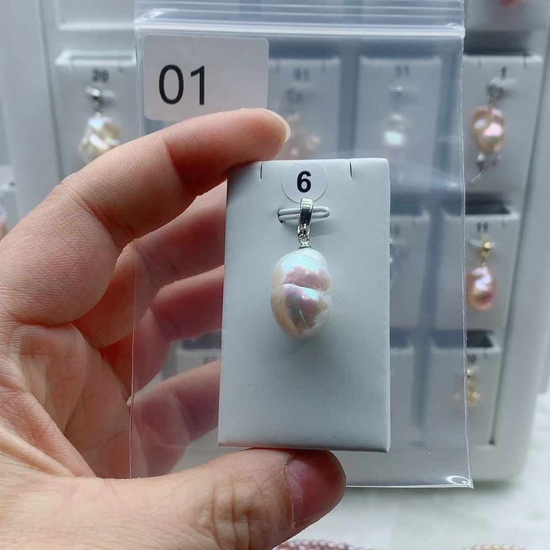 淡水珍珠吊坠(不含链)合金
