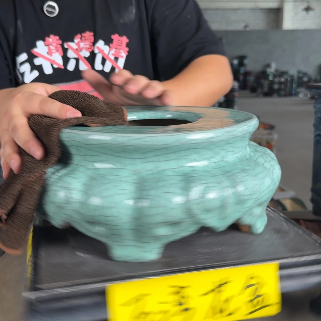 。一风堂石湾花盆 微瑕 面宽25高12