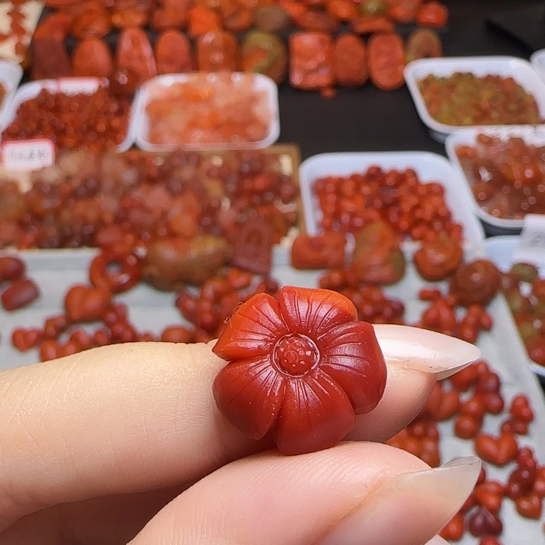 孙***能南红玛瑙未镶嵌吊坠(不含链)