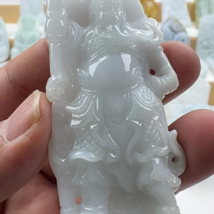 翡翠未镶嵌颈饰天然缅甸A货翡翠