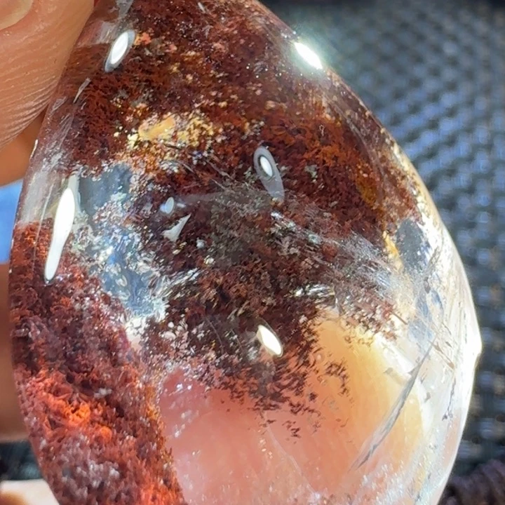 水晶颈饰未镶嵌与**忤