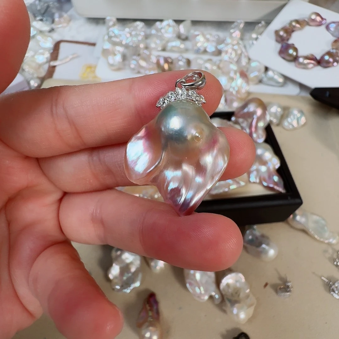 淡水珍珠银S925镶嵌颈饰南*?