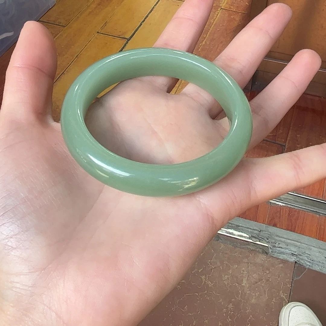东陵石手镯未镶嵌莓***糕