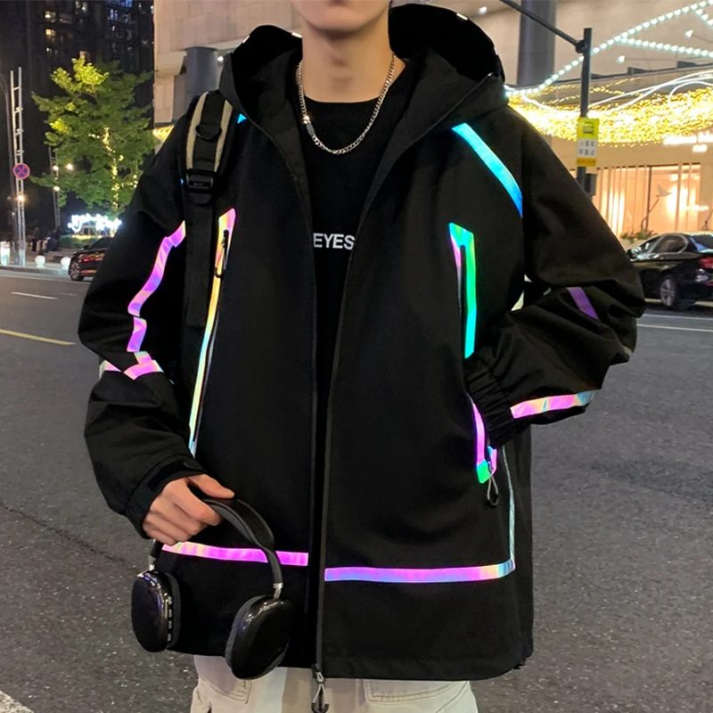 潮牌连帽外套男春秋款镭射反光条工装夹克男青少年痞帅休闲冲锋衣