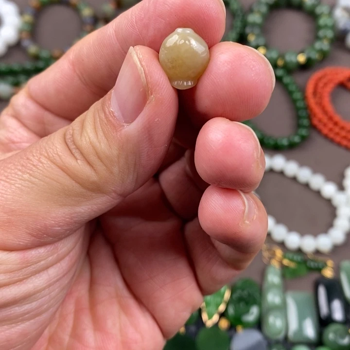 和田玉吊坠(不含链)未镶嵌