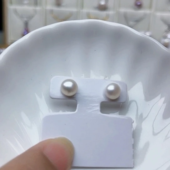 未镶嵌淡水珍珠耳饰新疆不发