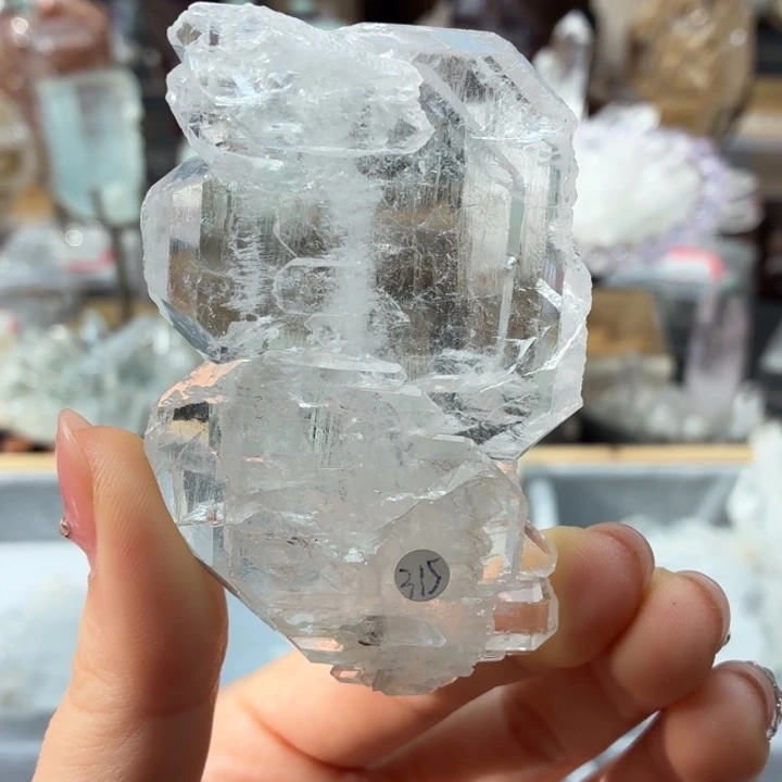 水晶摆件未镶嵌小杜