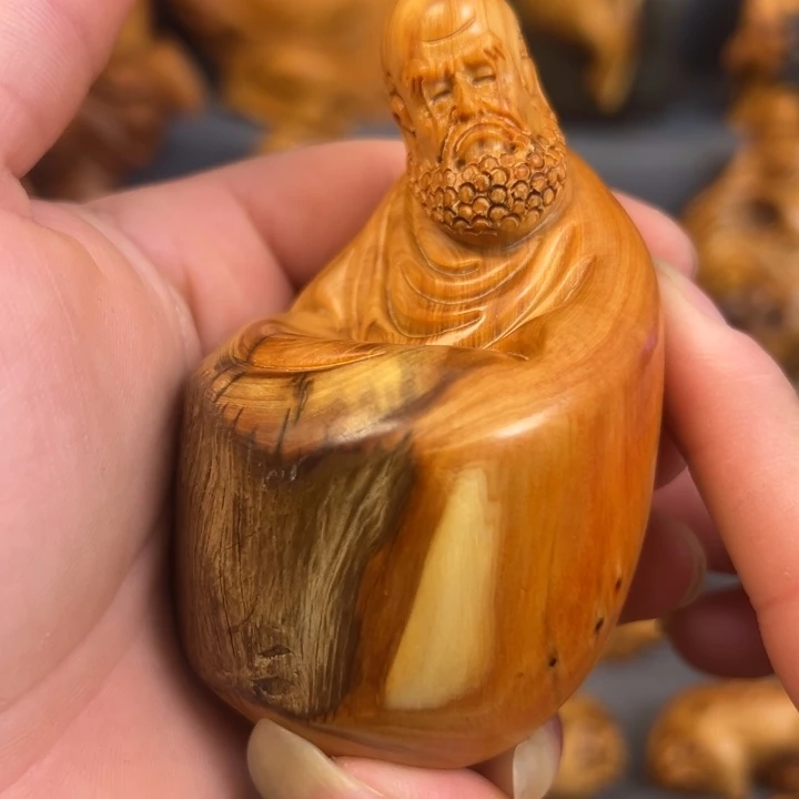 柏木（崖柏）点点关注