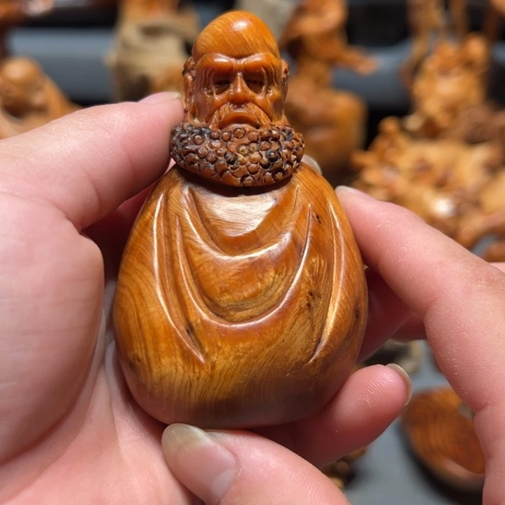 柏木（崖柏）点点关注