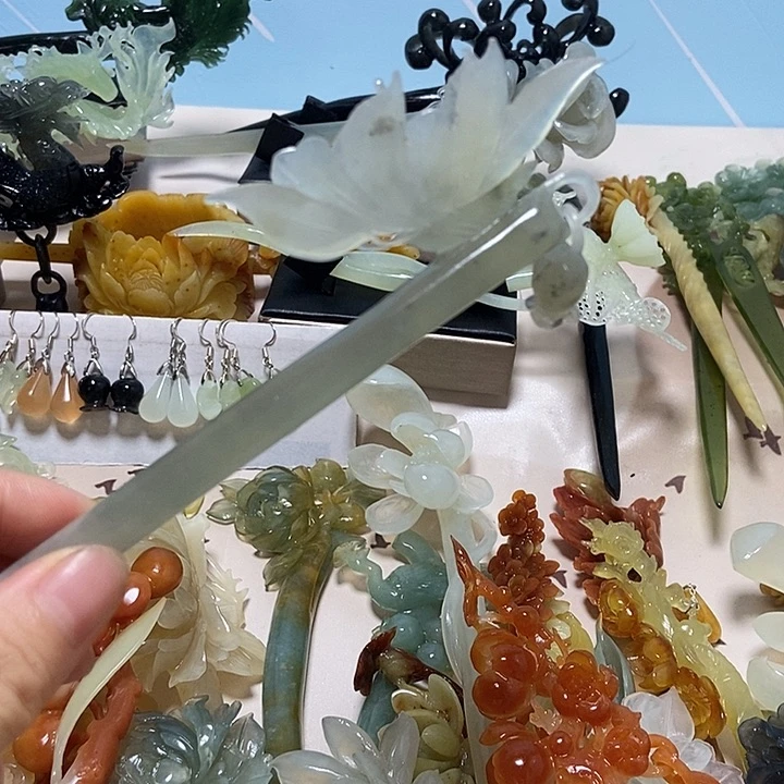 蛇纹石玉合金发簪