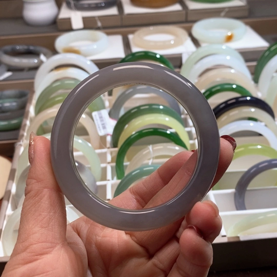 和田玉手镯未镶嵌浅冰烟紫54.55