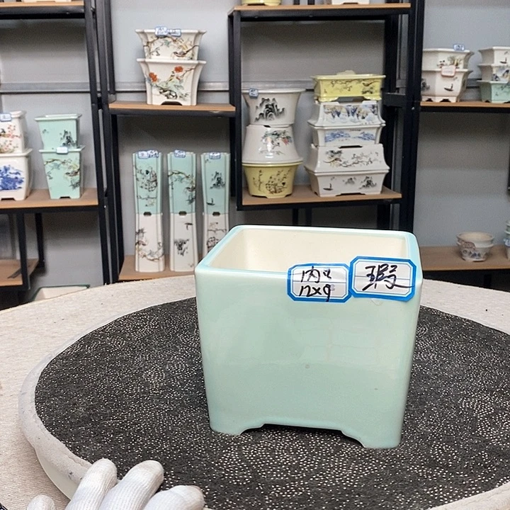 紫砂的花盆很漂亮20