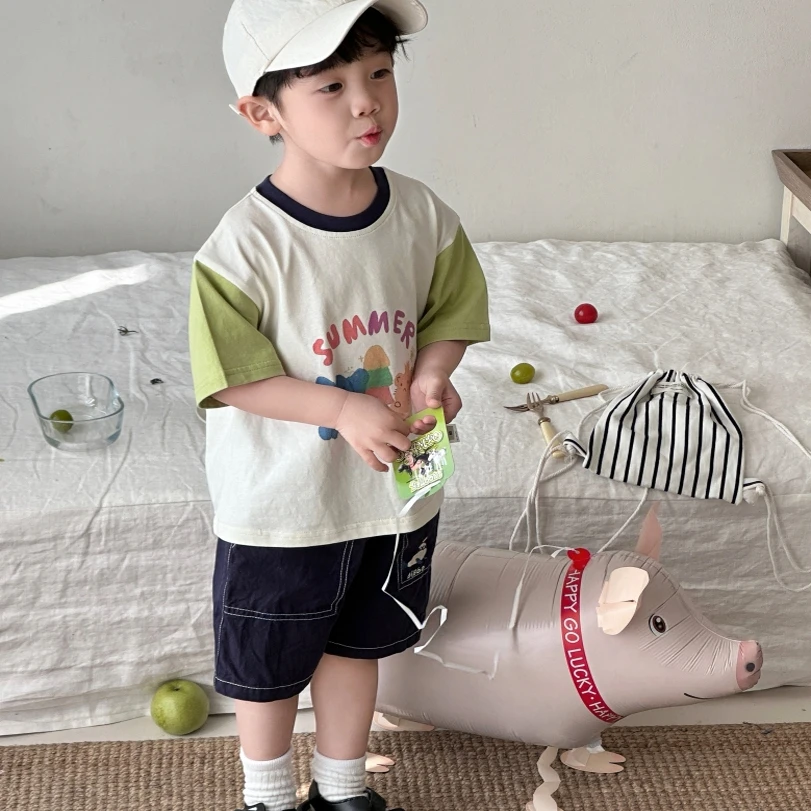 韩版夏款儿童休闲卡通印花拼色短袖