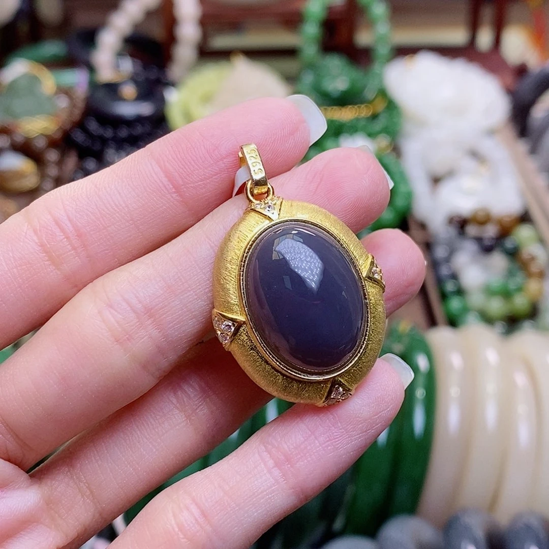 和田玉未镶嵌颈饰浓烟紫银镶蛋面吊坠