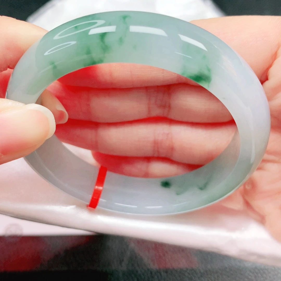 翡翠未镶嵌手镯55圈