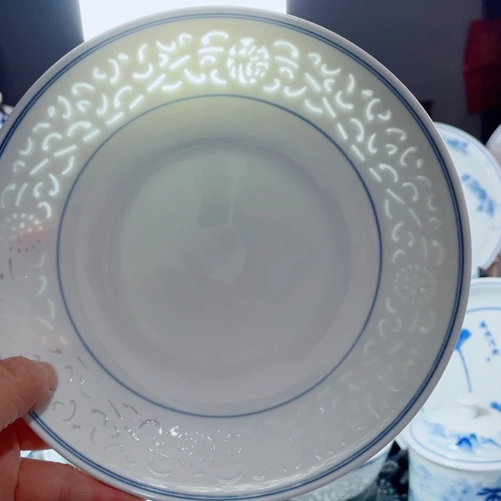 青花玲珑8寸窝盘满雕双福双线