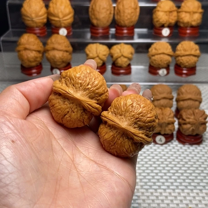 文玩核桃把件13战神元宝