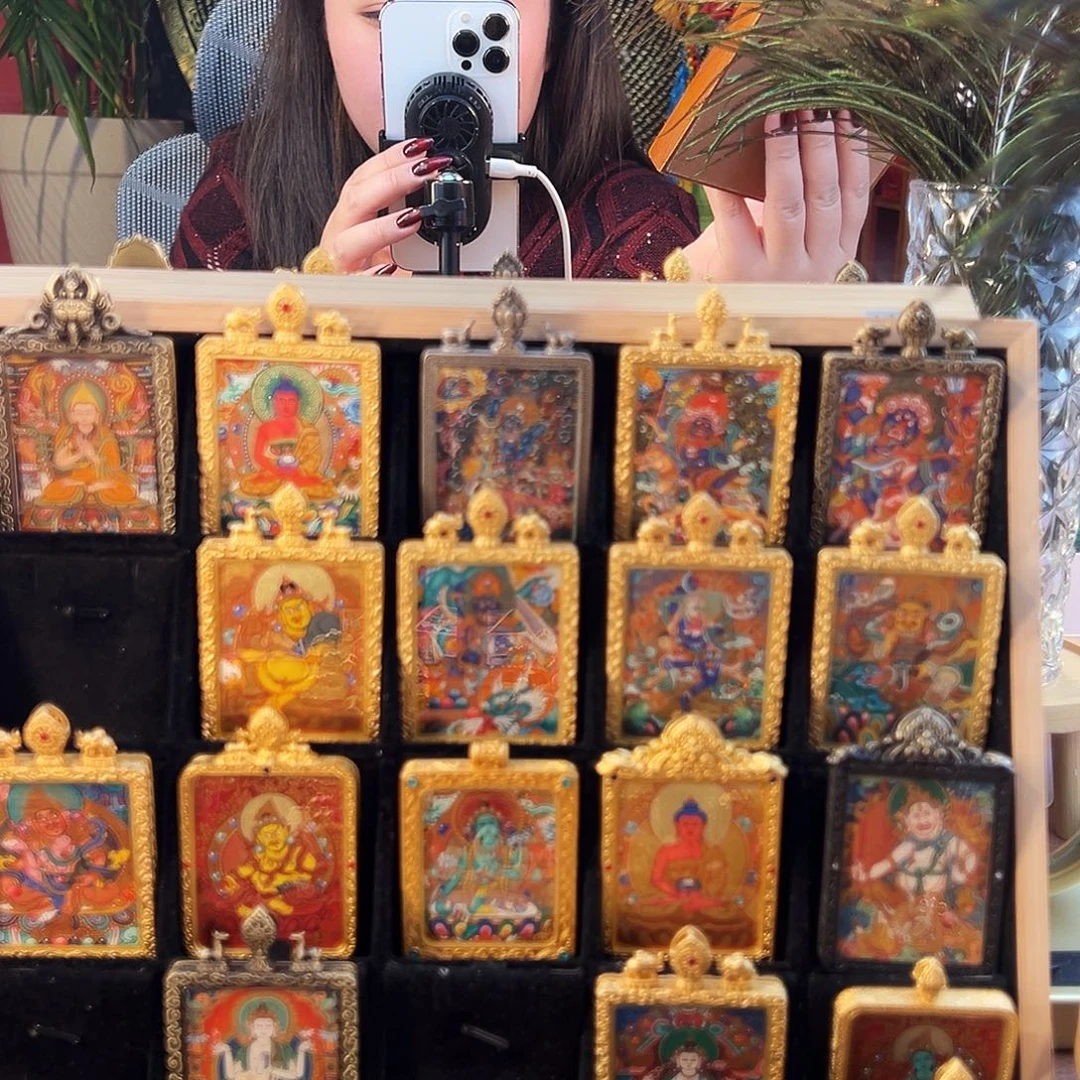 装裱画乄*纯手绘矿料唐卡