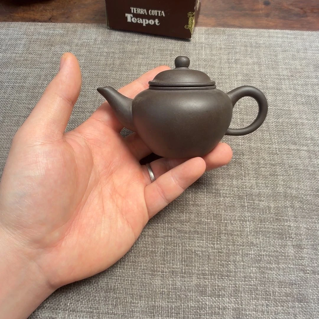 茶壶紫砂70年代末 黑鸽嘴 带原盒