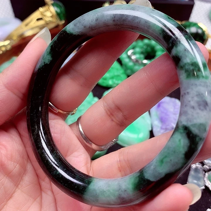 未镶嵌手镯翡翠翡翠