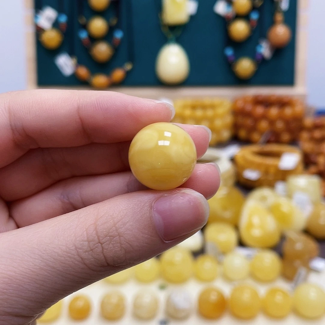 琥珀未镶嵌珠宝奇石17.2mm妖花圆珠 瑕 福利