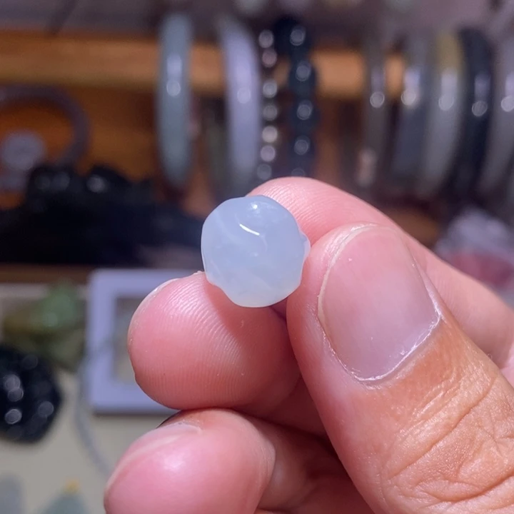 翡翠未镶嵌颈饰万象珠300