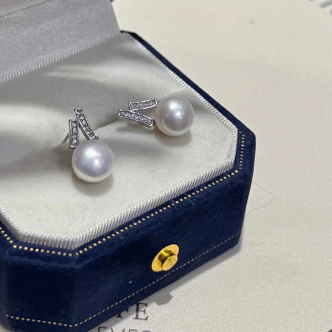 八字耳钉，过年打麻将都能发淡水珍珠，简约美