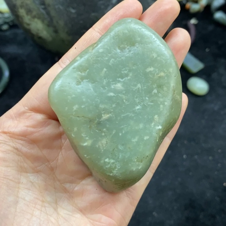 未镶嵌和田玉（糖玉）挂件
